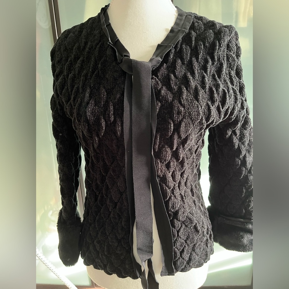 Beautiful black small jacket by Siste’s Italy